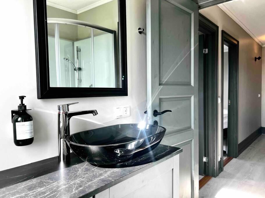 The Greyhouse "Small Apartment" Höfn Eksteriør bilde